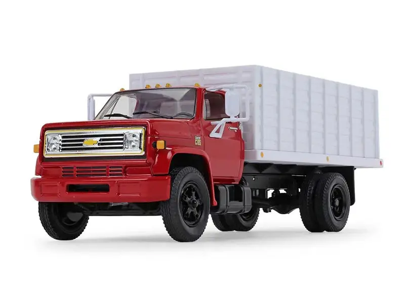 1970S Chevrolet 6500 Grain Truck Red And White W/ Corn Load Diecast 1:34 Scale Model - First Gear 10-4254 1