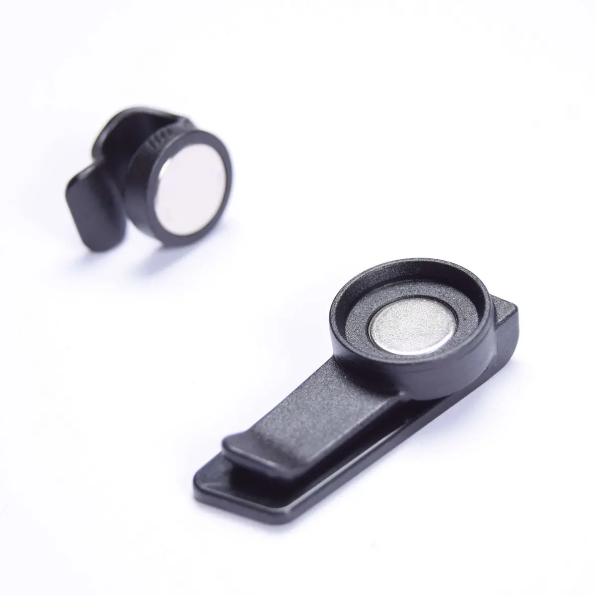 Magnetic Tube Clip 1