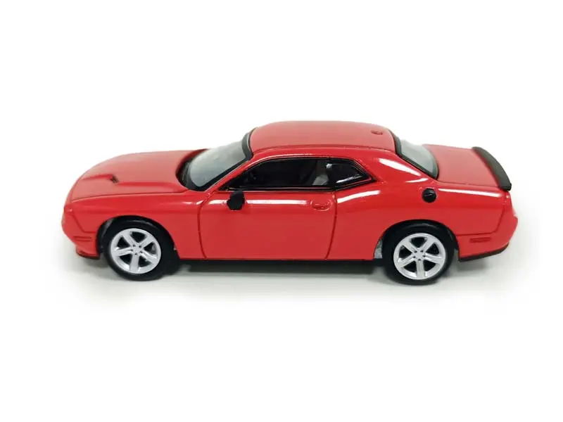 2016 Dodge Challenger Rt – Torred Red (Gl Muscle Series 30) Diecast 1:64 Scale Model - Greenlight 13370D 1
