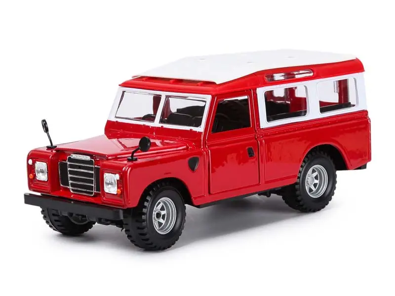 Old Land Rover Series Ii - Red Diecast 1:24 Scale Model - Bburago 22063Rd 1