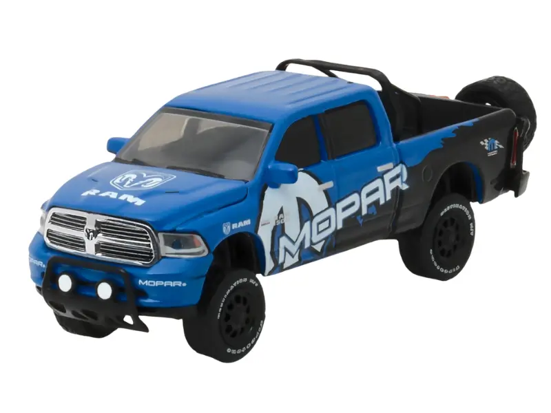 2017 Ram 1500 Mopar Off-Road Edition Diecast 1:64 Scale Model - Greenlight 29887 1
