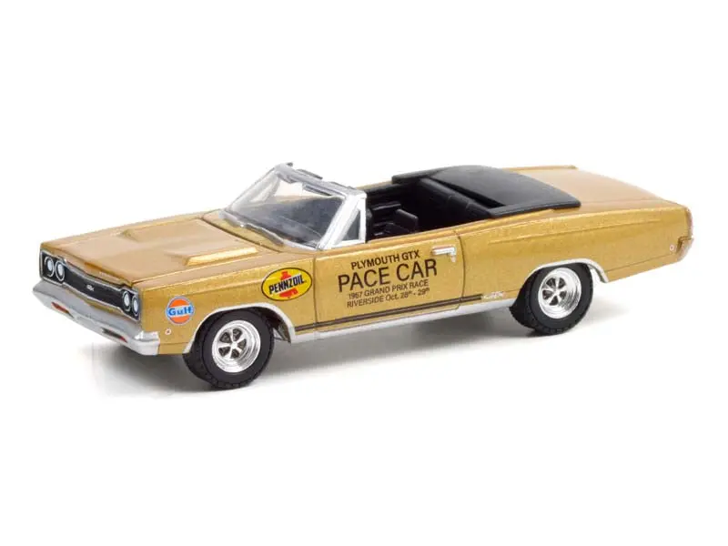 1968 Plymouth Gtx 426 Hemi Convertible - '67 La Times Grand Prix Diecast 1:64 Scale Model - Greenlight 30272 1
