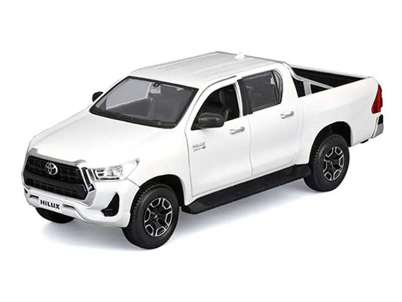 Toyota Hilux – White 1:27 Scale Model - Maisto 32920Wh 1