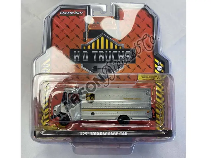 Chase 2019 Package Car - Ups United Parcel Service (H.D. Trucks) Series 17 Diecast 1:64 Model - Greenlight 33170C 1
