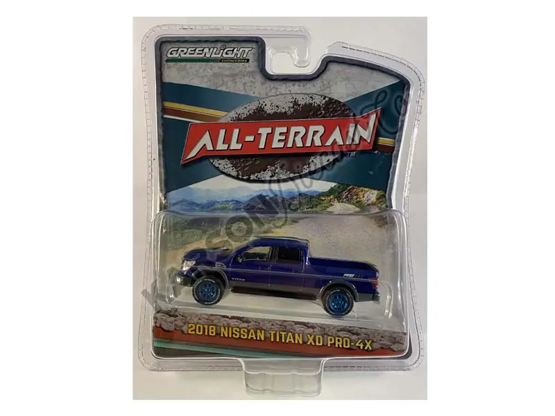 Chase 2018 Nissan Titan Xd Pro-4X (All-Terrain) Series 12 Diecast 1:64 Scale Model - Greenlight 35210C 1