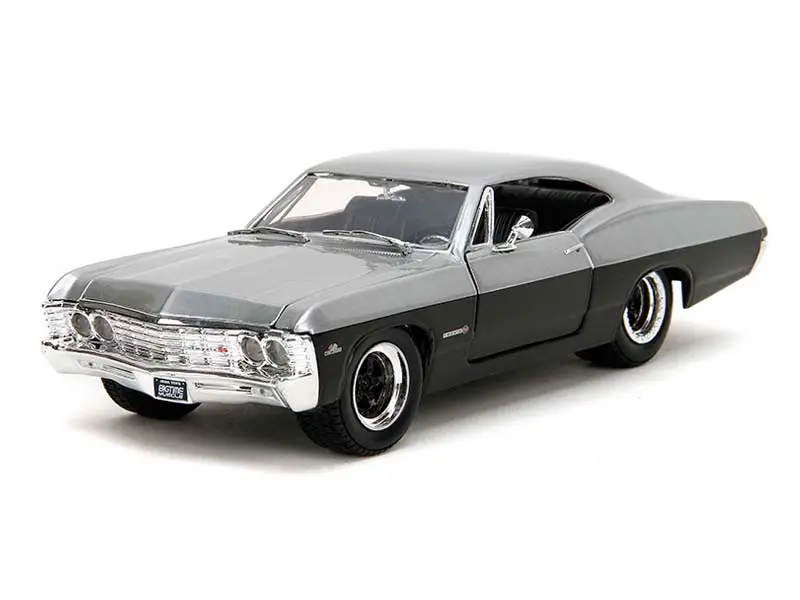 1967 Chevrolet Impala Ss – Silver And Black Two Tone (Bigtime Muscle) Diecast 1:24 Scale Model - Jada 35217 1