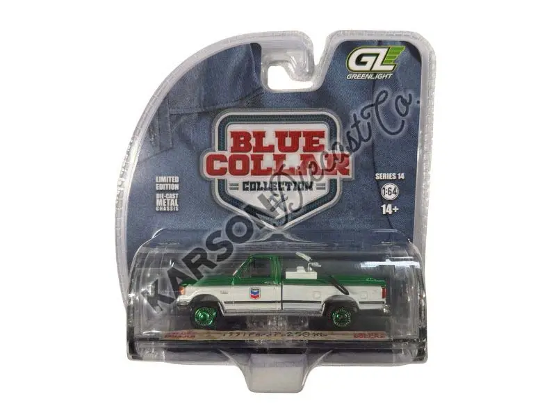 Green Chrome Chase 1991 Ford F-250 Xl – Chevron (Blue Collar Collection Series 14) Diecast 1:64 Scale Model - Greenlight 35300D 1