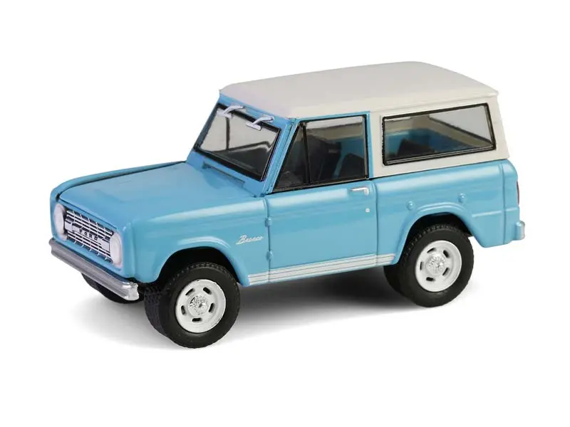 1966 Ford Bronco Custom Suv - Turquoise Blue (Barrett-Jackson Series 15) Diecast 1:64 Scale Model - Greenlight 37320A 1