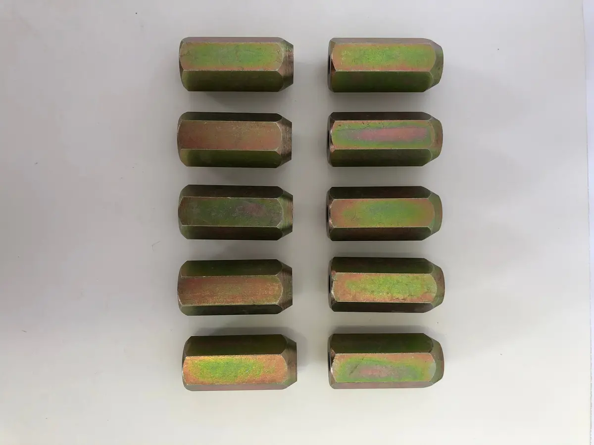 40.966 -22Mm (10) Pcs. Lug Nut Kit (14Mm X 1.5P) 22Mm Hex Cone Seat; Gm; Ford; Jeep; Ram; Toyota 1