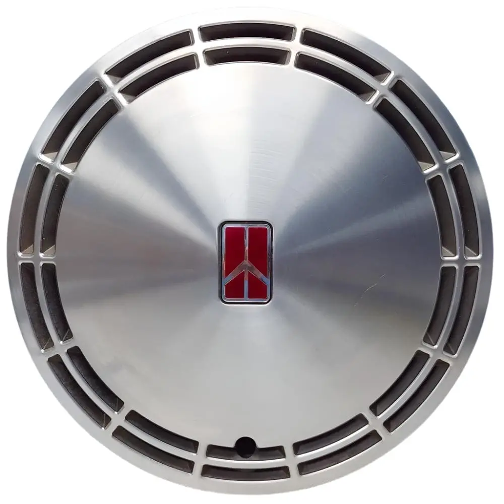 '89-91 Oldsmobile Custom Cruiser 14" 28 Slot Hubcap / Wheel Cover 4110 1