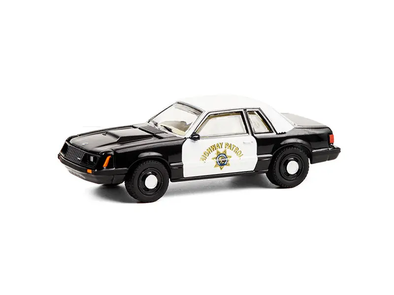 Pre-Order 1982 Ford Mustang Ssp Black And White Chp - California Highway Patrol (Hot Pursuit Series 36) Diecast 1:64 Scale Model - Greenlight 42930C 1