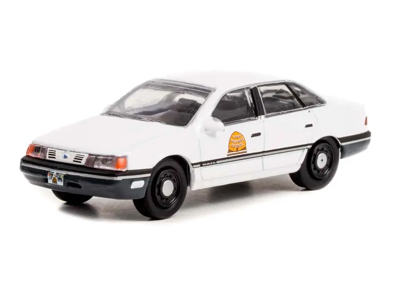 1990 Ford Taurus - Utah Highway Patrol (Hot Pursuit Series 41) Diecast 1:64 Scale Model - Greenlight 42990A 1