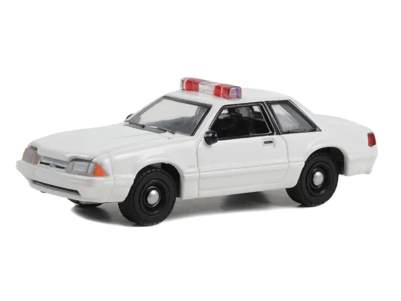 1987-93 Ford Mustang Ssp W/ Lights - Hot Pursuit Diecast Scale 1:64 Scale Model - Greenlight 43008 1