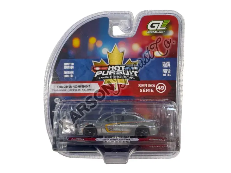 Raw Chase 2018 Dodge Charger - Vancouver Recruitment (Hot Pursuit - Canada Special Edition) Diecast 1:64 Scale Model - Greenlight 43065C 1