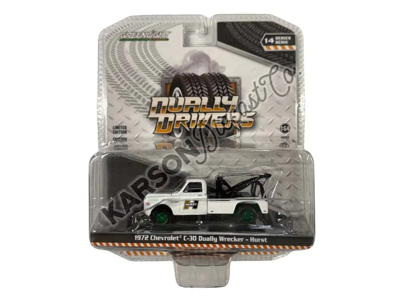 Chase 1972 Chevrolet C-30 Dually Wrecker – Hurst (Dually Drivers Series 14) Diecast 1:64 Scale Model - Greenlight 46140A 1