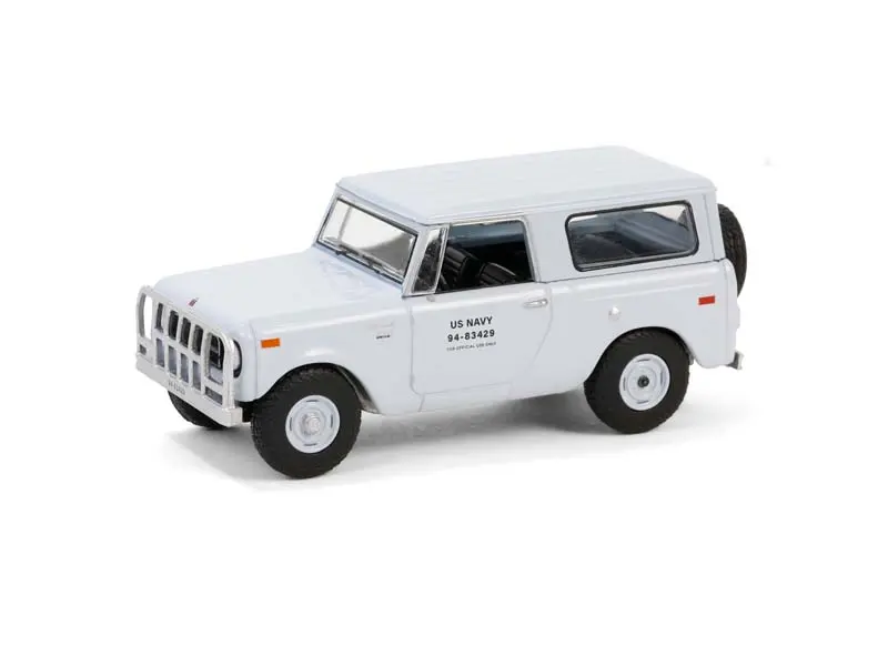 1970 Harvester Scout – U.S. Navy (Battalion 64 Series 4) Diecast 1:64 Scale Model - Greenlight 61040D 1
