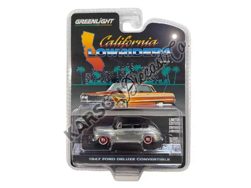 Raw Chase 1947 Ford Deluxe Convertible – Black And Red (California Lowriders Series 5) Diecast 1:64 Scale Model - Greenlight 63060A 1