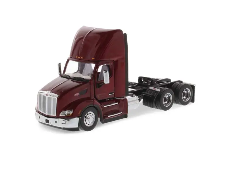 Peterbilt 579 Ultraloft Day Cab Sbfa Legendary Red (Transport Series) 1:50 Scale Model - Diecast Masters 71068 1