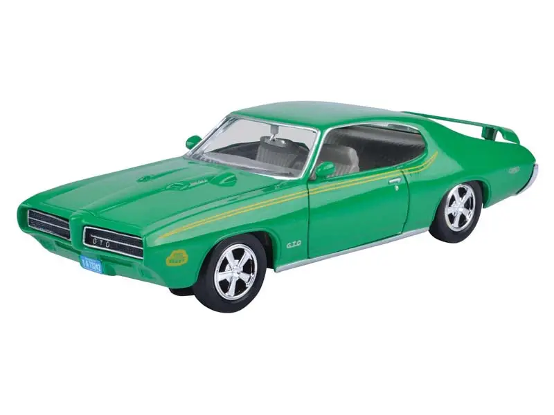 1969 Pontiac Gto Judge - Green W/ Stripes (Timeless Legends) Diecast 1:24 Scale Model - Motormax 73242Grn 1