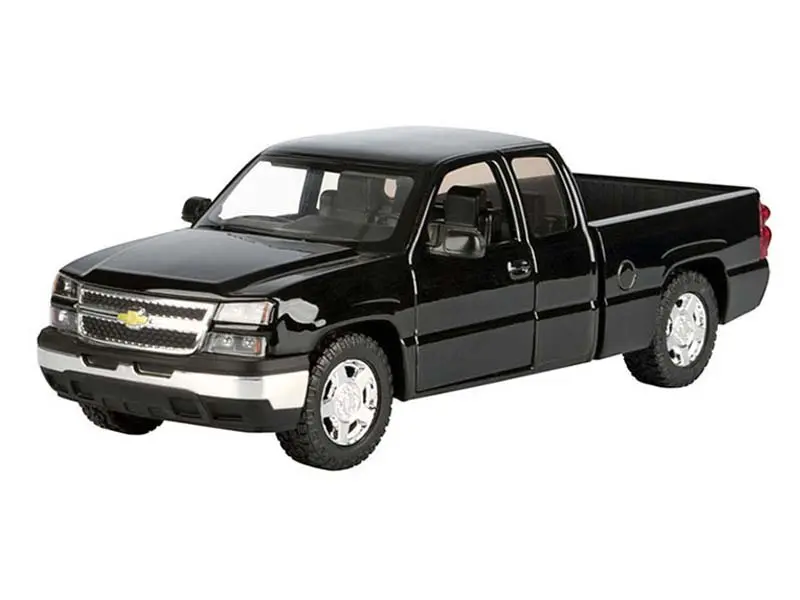 2006 Chevrolet Silverado 1500 – Black Diecast 1:25 Scale Model - Motormax 79393Bk 1