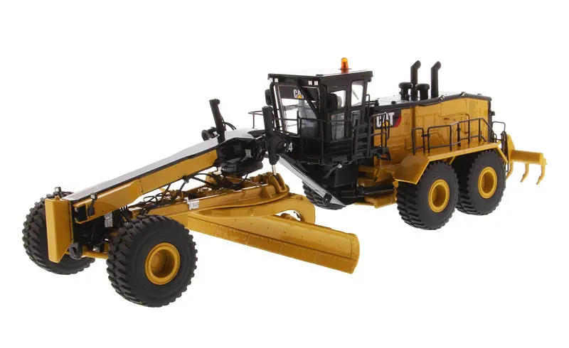 Cat Caterpillar 24 Motor Grader (High Line Series) 1:50 Scale Model - Diecast Masters 85552 1