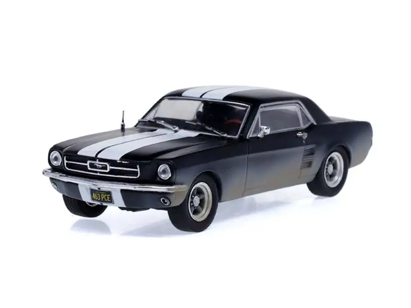 Adonis Creed's 1967 Ford Mustang Coupe - Matte Black W/ White Stripes (Weathered) Creed Ii Diecast 1:43 Scale Model - Greenlight 86621 1