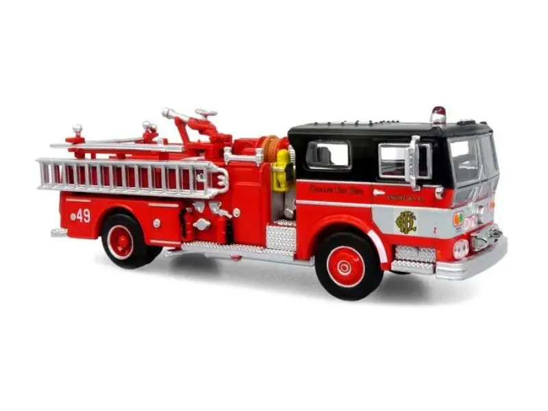 1974 Ward Lafrance Fire Engine: Chicago Fire Department Engine 49 Diecast 1:87 Ho Scale Model - Iconic Replicas 87-0648 1