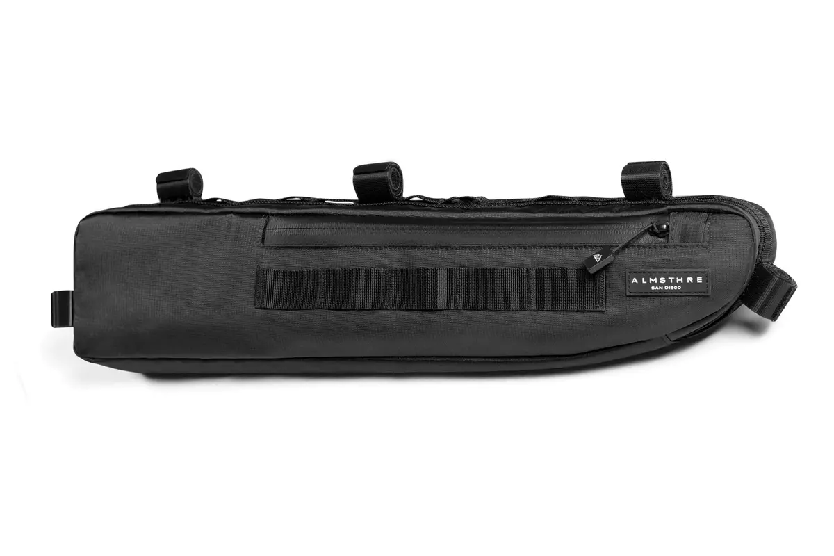 Signature Frame Bag 1