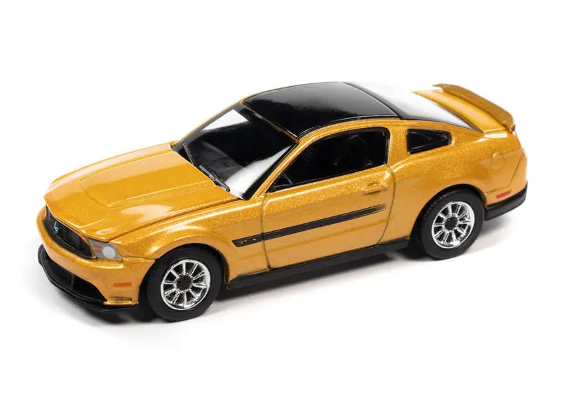 2012 Ford Mustang Gt/Cs - Yellow Blaze Metallic W/ Black Top And Stripes (Premium 2022 Release 3B) Diecast 1:64 Scale Model - Auto World Aw64372b 1