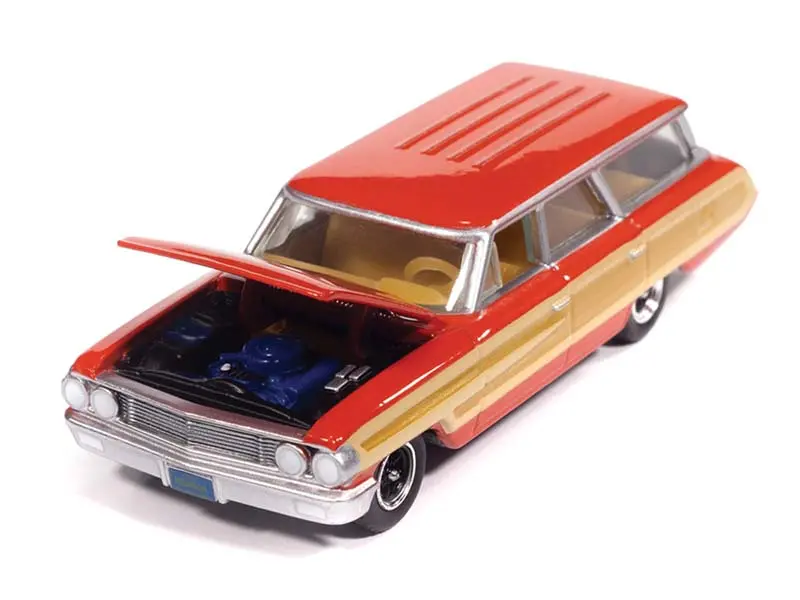 1964 Ford Country Squire - Poppy Red W/ Honey-Colored Wood Trim Diecast 1:64 Scale Model - Auto World Awsp205b 1