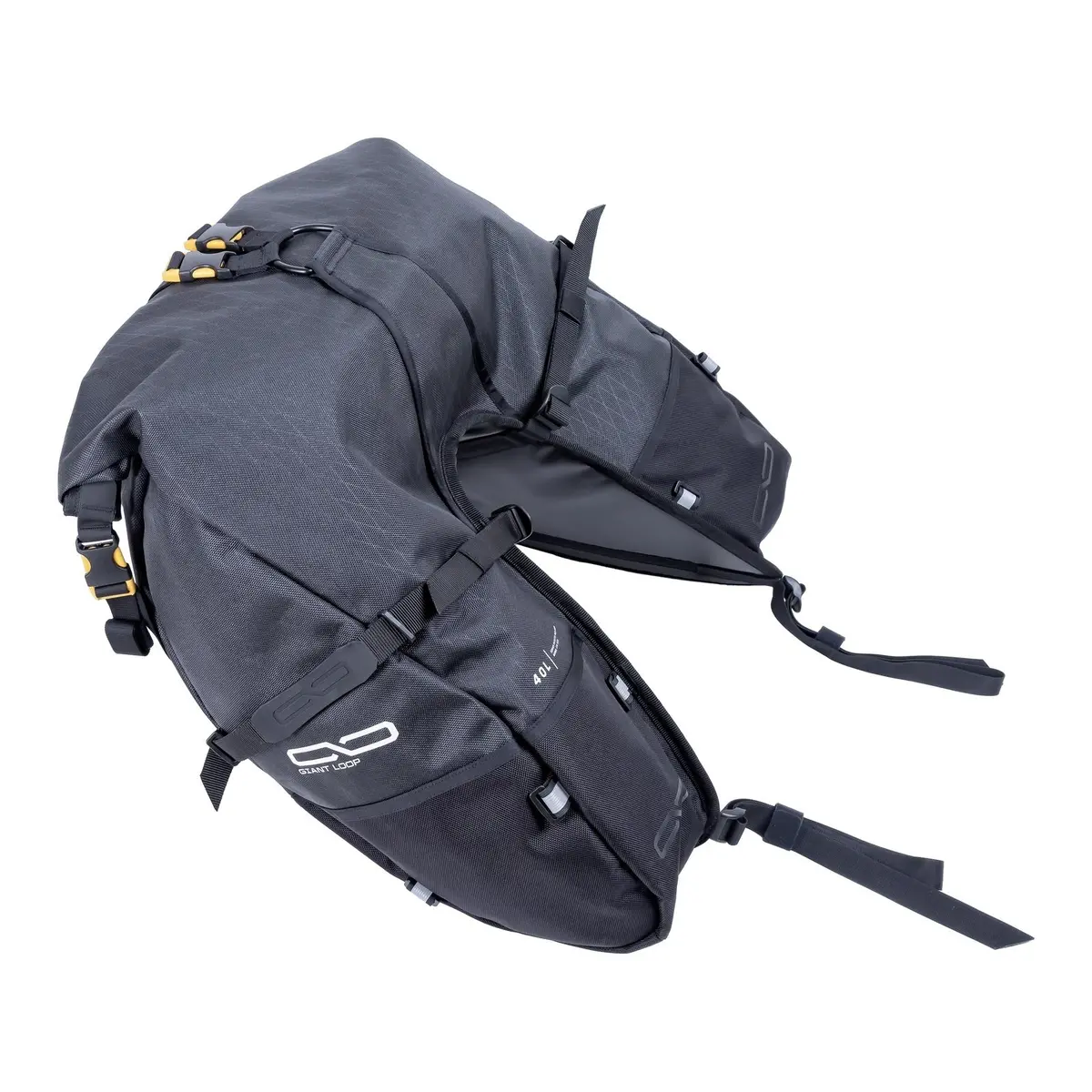 Giant Loop Coyote Saddlebag '26 - Black (39L) 1