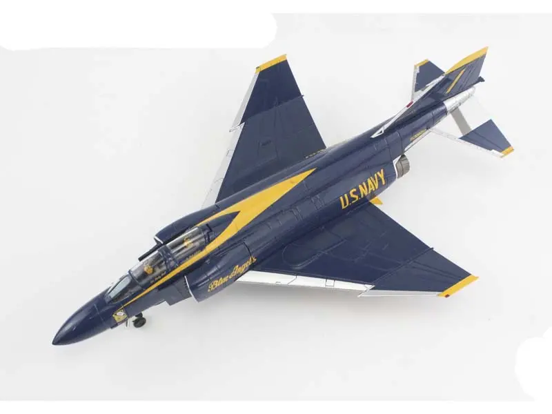 Mcdonnell-Douglas F-4J Blue Angels Cdr. Harley Hall & Amhi Guy Giuffrai - Us Navy 1970 To 1971 Diecast 1:72 Scale Model - Hobby Master Ha19059 1