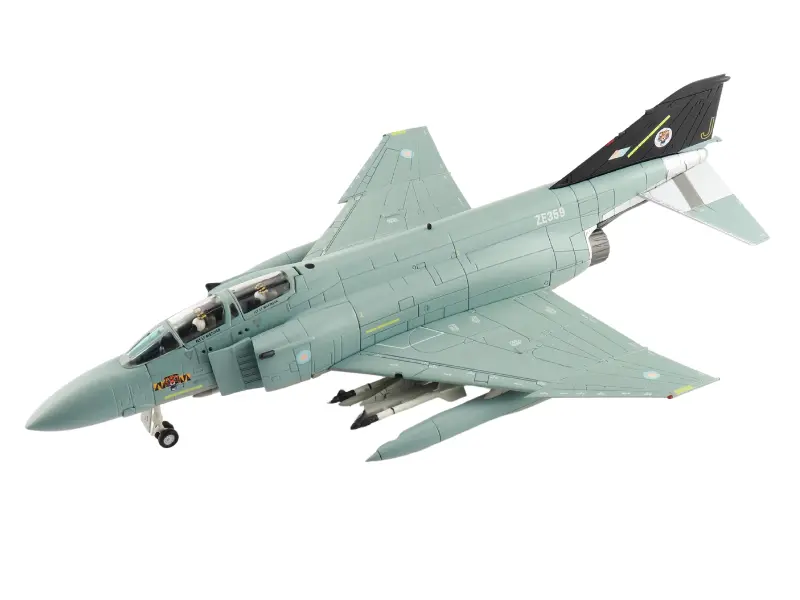 Mcdonnell Douglas F-4J (Uk) Ze359, 74 Sqn. Raf Wattishham Diecast 1:72 Scale Model - Hobby Master Ha19068 1