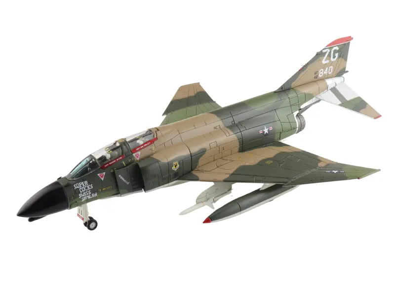 Mcdonnell Douglas Ef-4C Wild Weasel (Super Cocks Swiss Samilar) 64-0840, 67Th Tfs, Korat Rtafb, 1971 Diecast 1:72 Scale Model - Hobby Master Ha19069mc 1