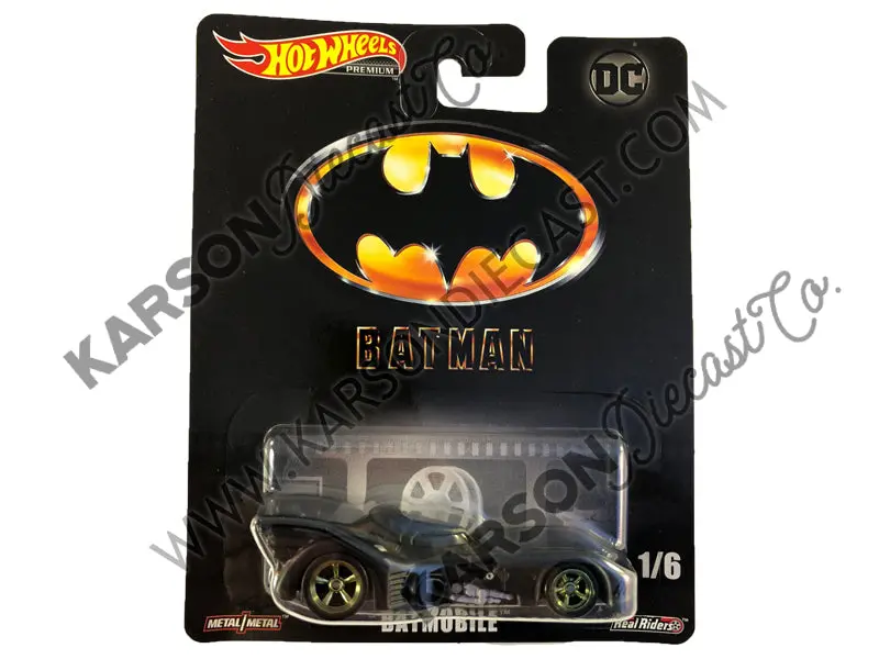 Batmobile Retro Entertainment - Dc Cinematic Vehicle Assortment 1:64 Scale Diecast - Hotwheels - Dmc55-956L 1