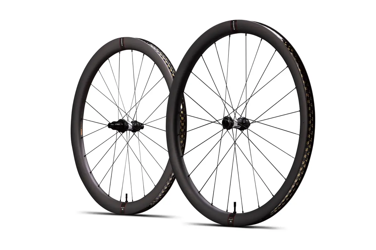 40|44 Gravel Wheelset 1