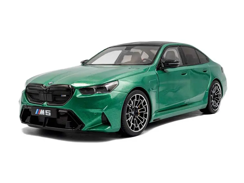 2025 Bmw M5 M Isle Of Man Green Metallic Diecast 1:18 Scale Model - Solido S1814701 1