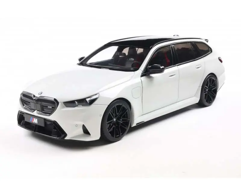 Pre-Order 2025 Bmw M5 Touring Alpine White Diecast 1:18 Scale Model - Solido S1814802 1