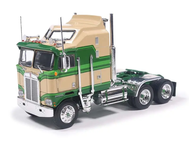Pre-Order 1976 Kenworth K100 Aerodyne - Tan And Green Diecast 1:64 Scale Model - Ixo U64tr026 1