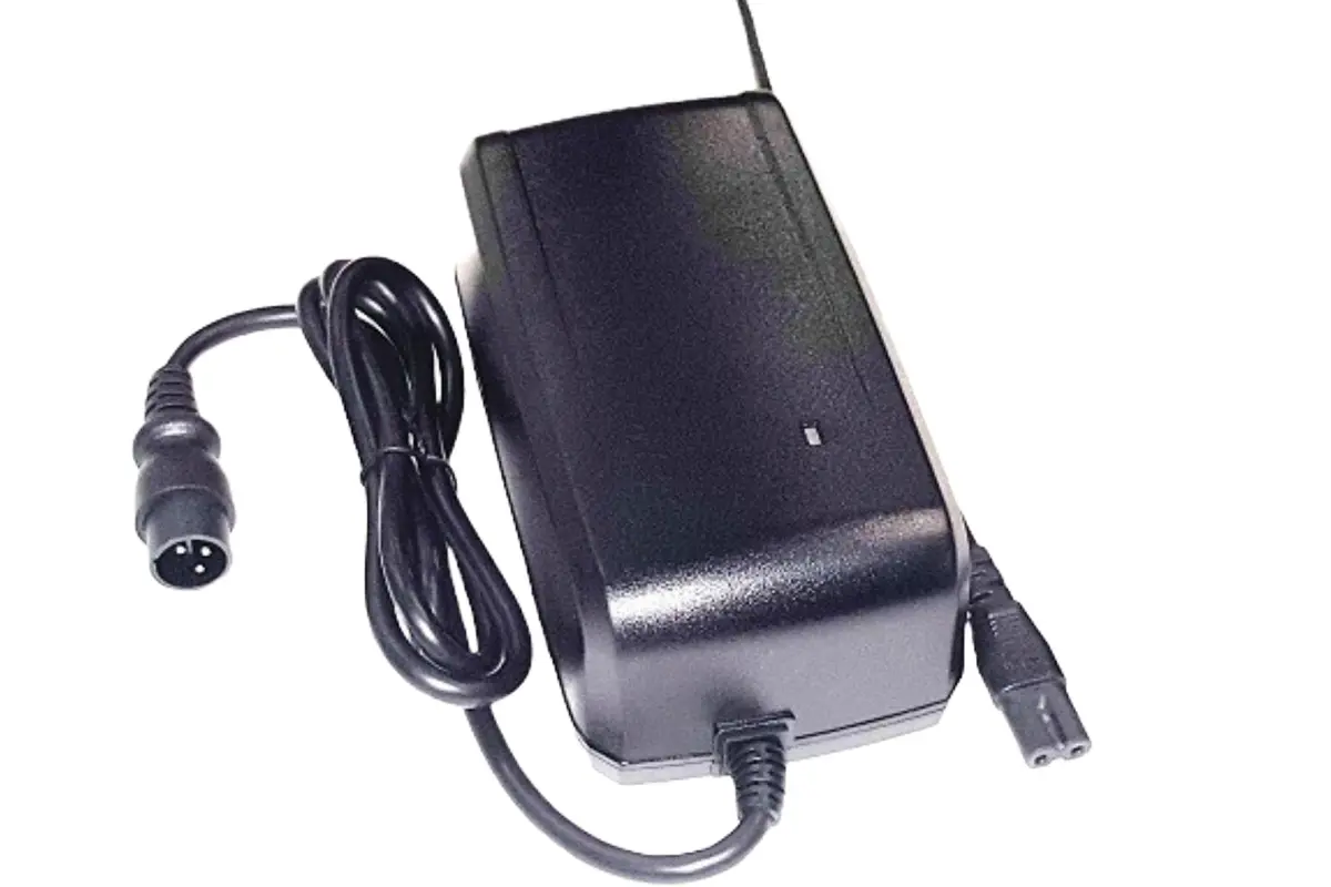 Energypak Fast Charger (3 Amp/36V/3Pin Plug) 1
