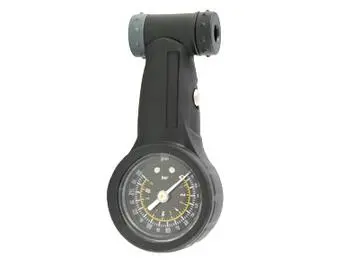 Twinvalve Pressure Gauge 1